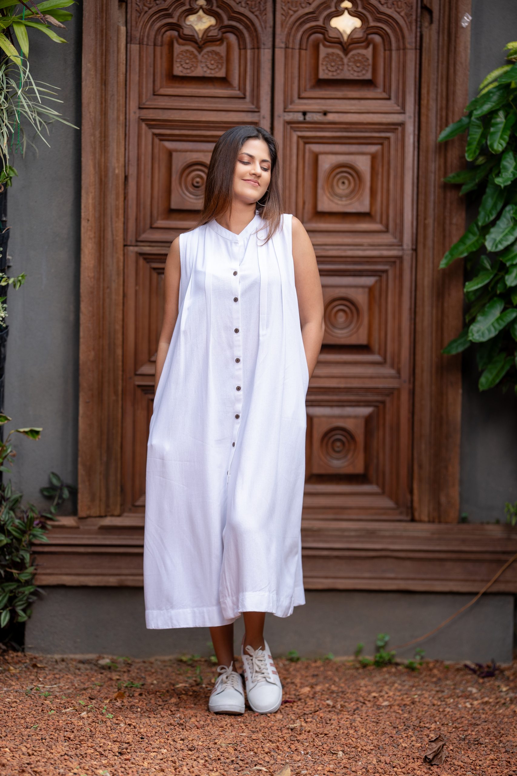 Cut away pleet dress