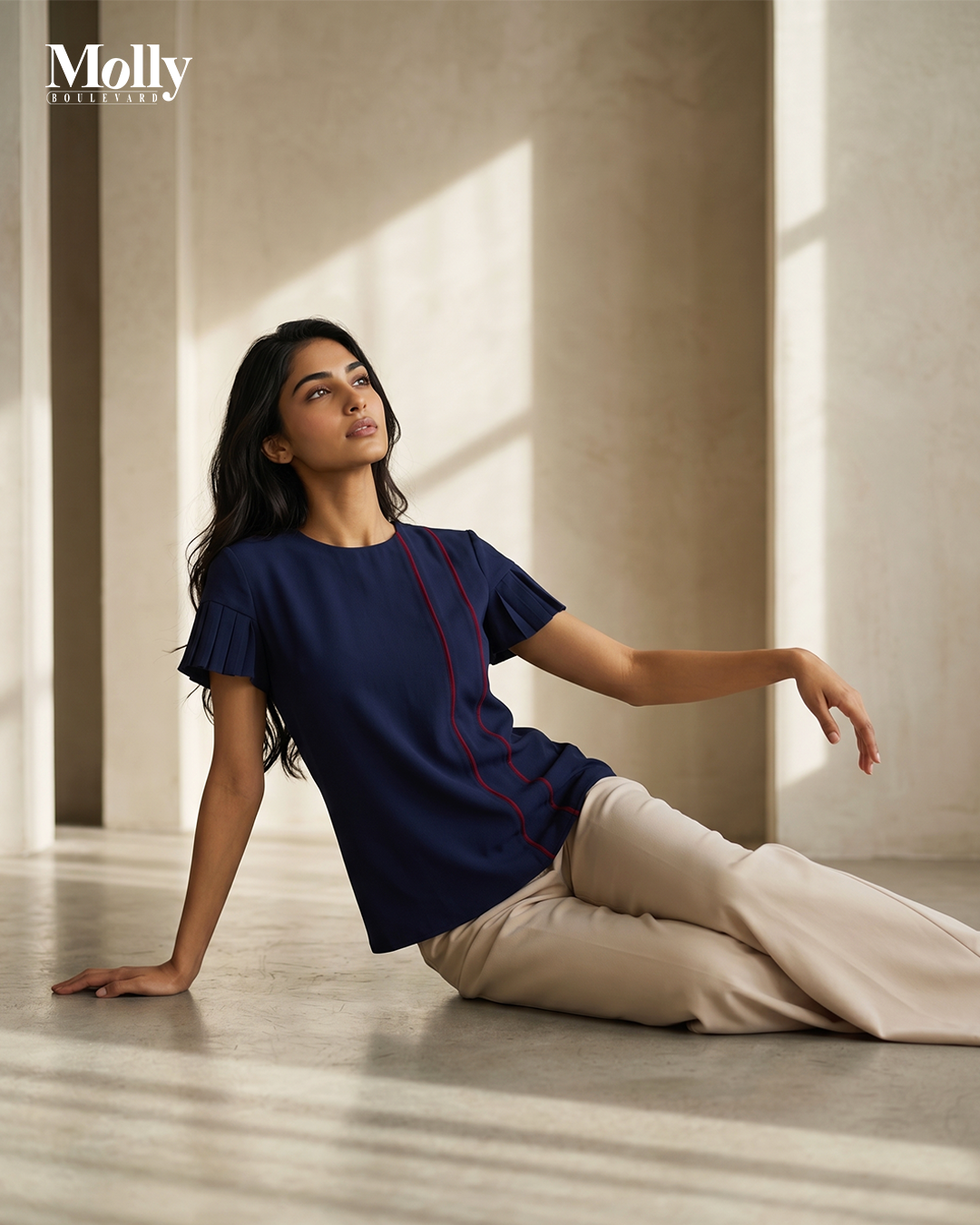 Side pipping blouse 