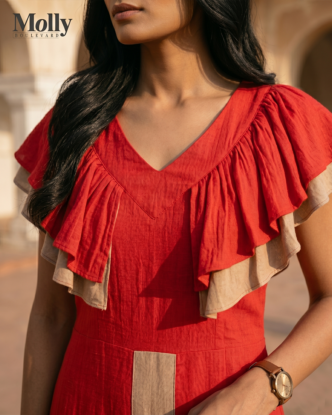 Contrast creep dress 